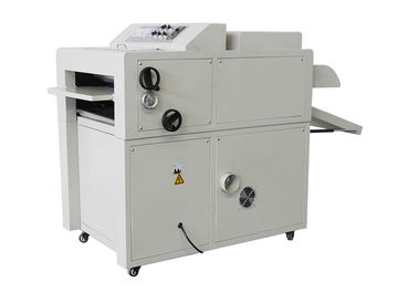 Κίνα UV μηχανή ελασματοποίησης 18 ίντσας για την εκτύπωση λέιζερ, UV Coater για την ψηφιακή εκτύπωση προμηθευτής