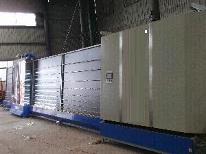 Μονωμένη μηχανή 900units γυαλιού διπλής τοποθέτησης υαλοπινάκων ελέγχου PLC/ικανότητα ημέρας προμηθευτής