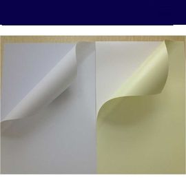 0.5mm αυτοκόλλητο άκαμπτο διαφανές PET φύλλο PVC ταινιών τοπ για το λεύκωμα/το αυτοκόλλητο PVC προμηθευτής